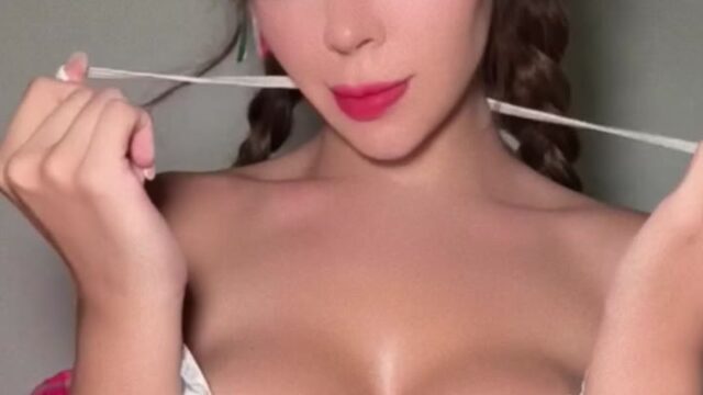 slut DanyanCat undressing her inners onlyfans