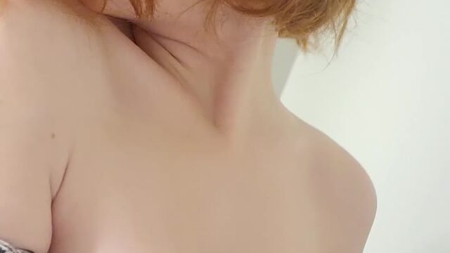 busty babe Willow Trie masturbating with dildo cock